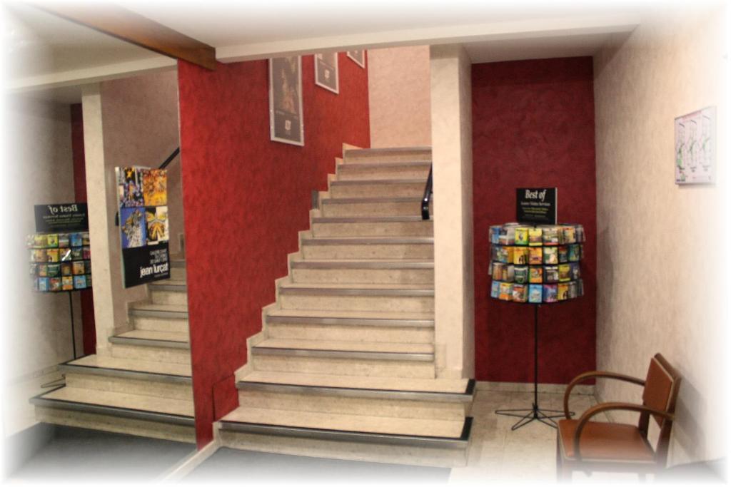 Hotel Du Touring Saint-Céré Zewnętrze zdjęcie