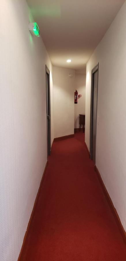Hotel Du Touring Saint-Céré Zewnętrze zdjęcie